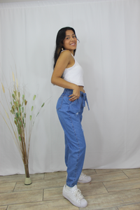 SLOUCHY CON PRETINA