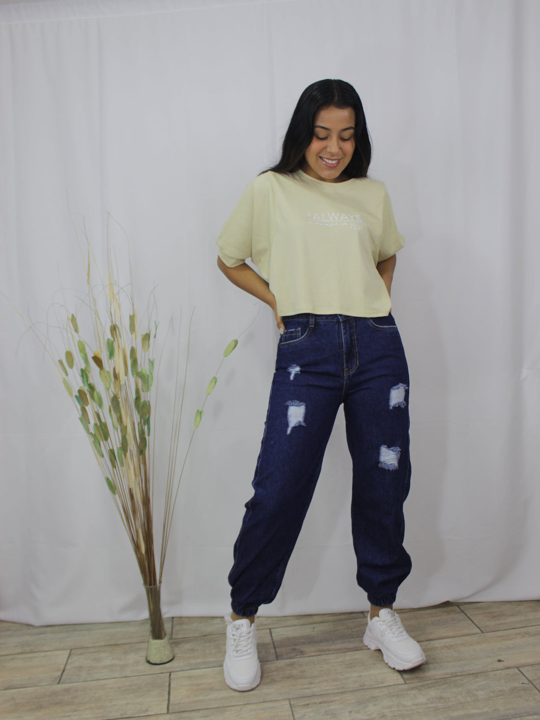 SLOUCHY JEANS