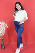 Cargar imagen en el visor de la galería, PANTALON CON ABERTURA EN BASTA
