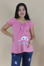 Cargar imagen en el visor de la galería, Polo maternidad con estampado bebé
